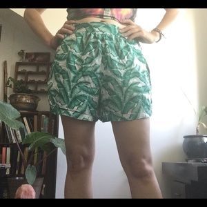 Tropical leaf shorts